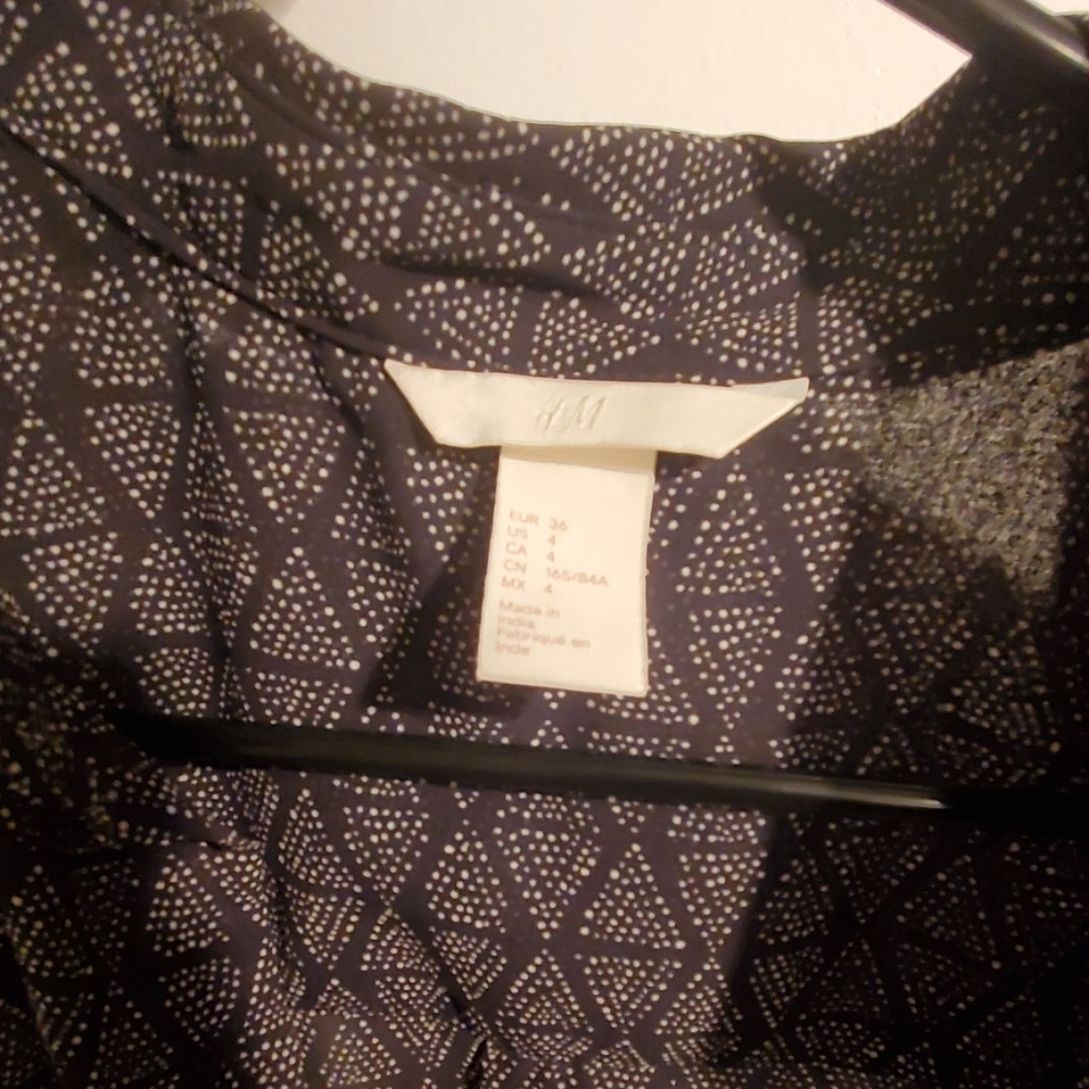Blouse - Picture 2 of 2